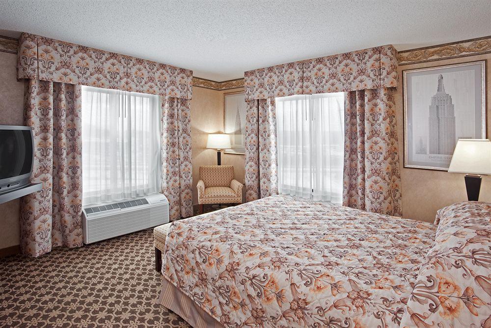 West Middlesex Holiday Inn Express & Suites - Sharon-Hermitage By Ihg חדר תמונה