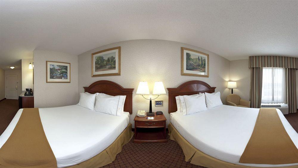West Middlesex Holiday Inn Express & Suites - Sharon-Hermitage By Ihg מראה חיצוני תמונה
