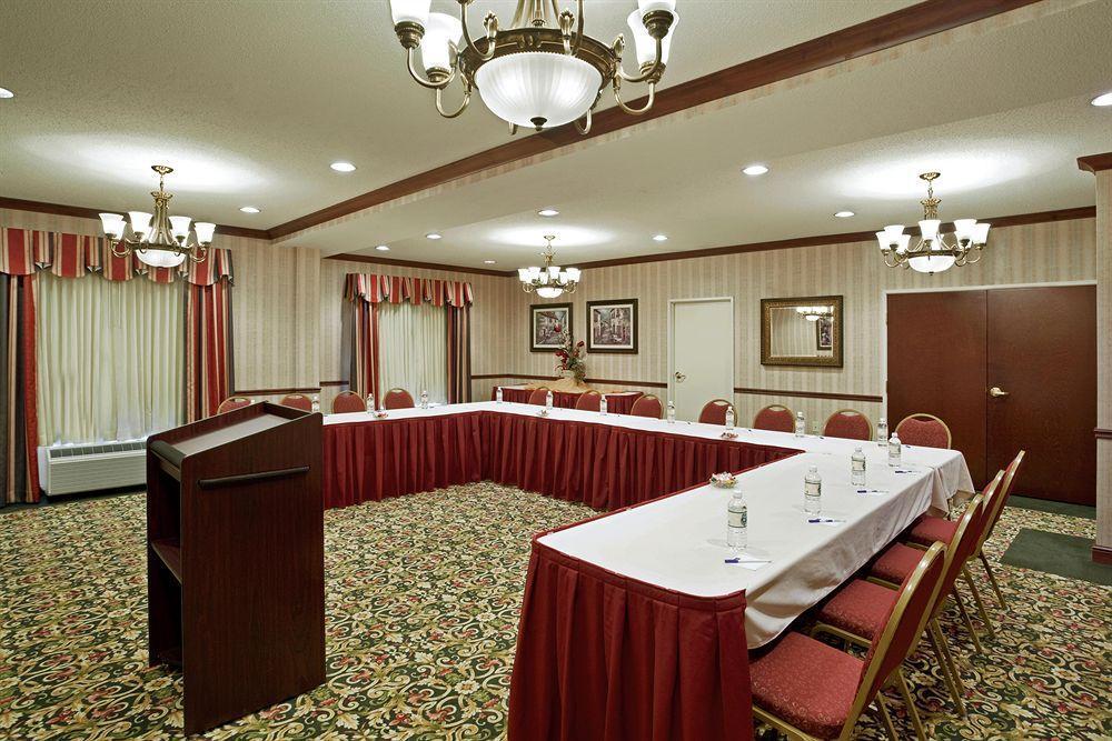 West Middlesex Holiday Inn Express & Suites - Sharon-Hermitage By Ihg מתקנים תמונה